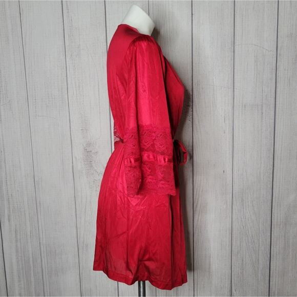 Vintage Texsheen Red Midi Robe with Lace Sleeves, size Medium - Picture 3 of 5